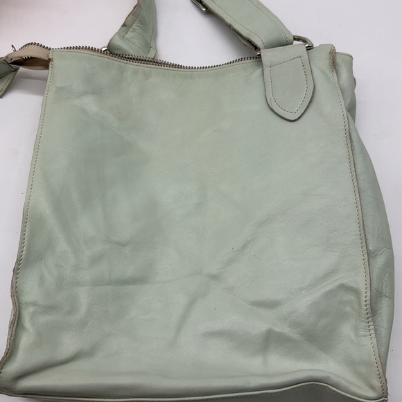 Arcadia Light Green Mint Vintage Leather Crossbody Made in Italy MCB6240Q - Picture 4 of 12